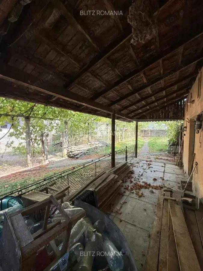 Casa batraneasca, renovabila, Comuna Danesti, Sat Vacarea, 2570 mp, front 25 ml - 12