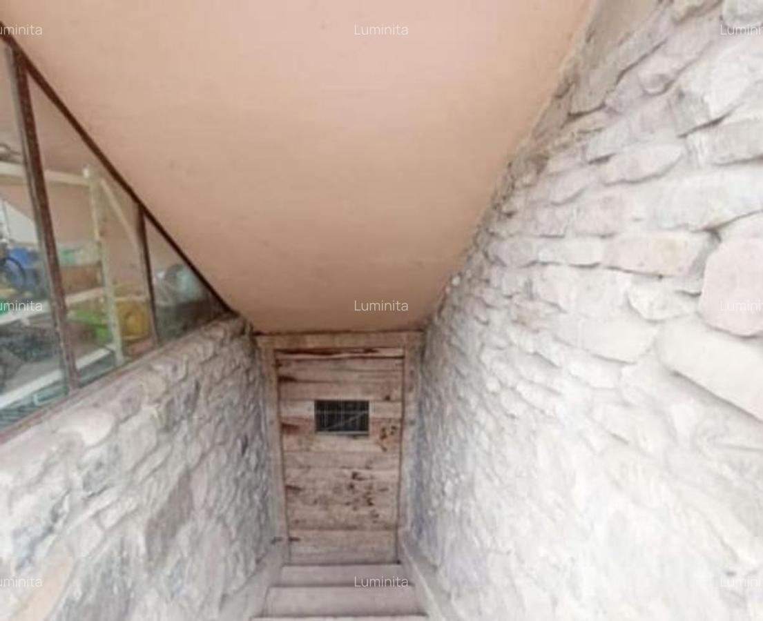 Casa de vanzare - 10