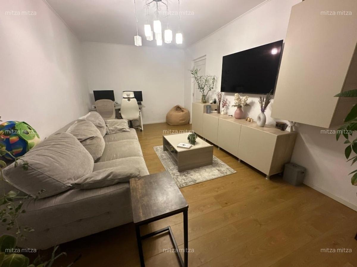Apartament 2 camere decomandat - metrou Aparatorii Patriei - 9