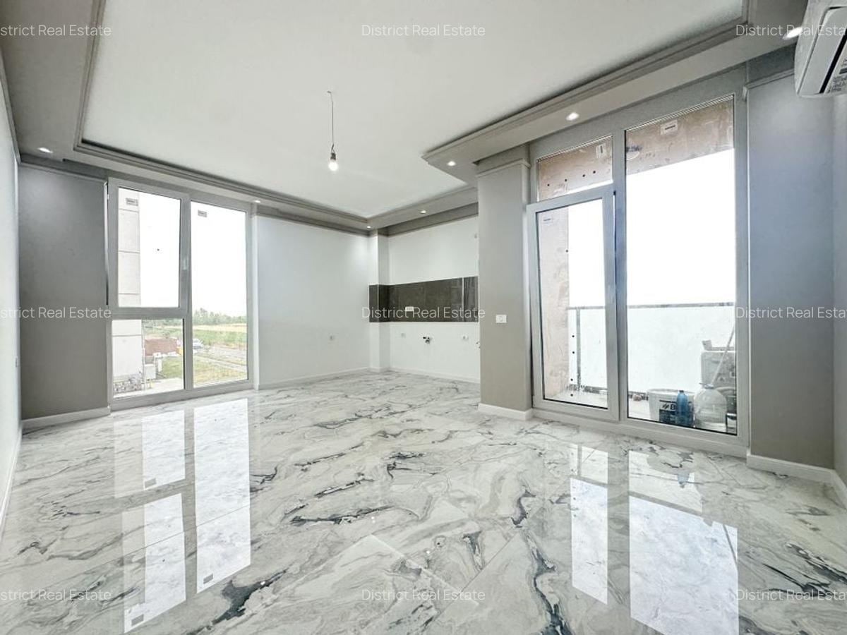 Apartament cu 3 camere decomandat în Torontalului - 2