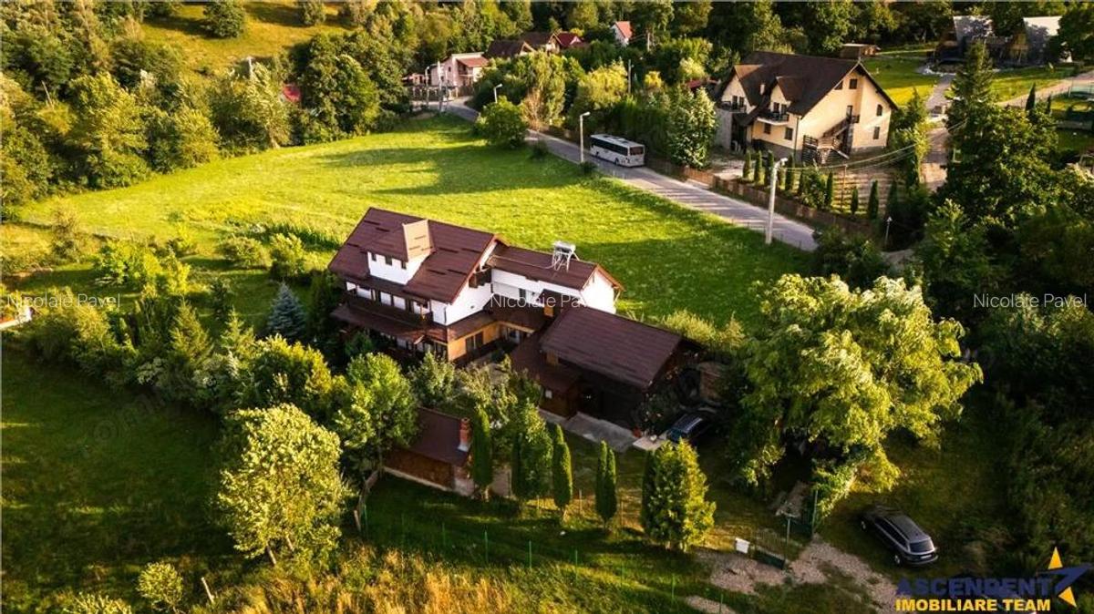 FILM!Casa+pensiune la cheie,1.742 teren de vis, in Tohanita, Zarnesti, Brasov - 3