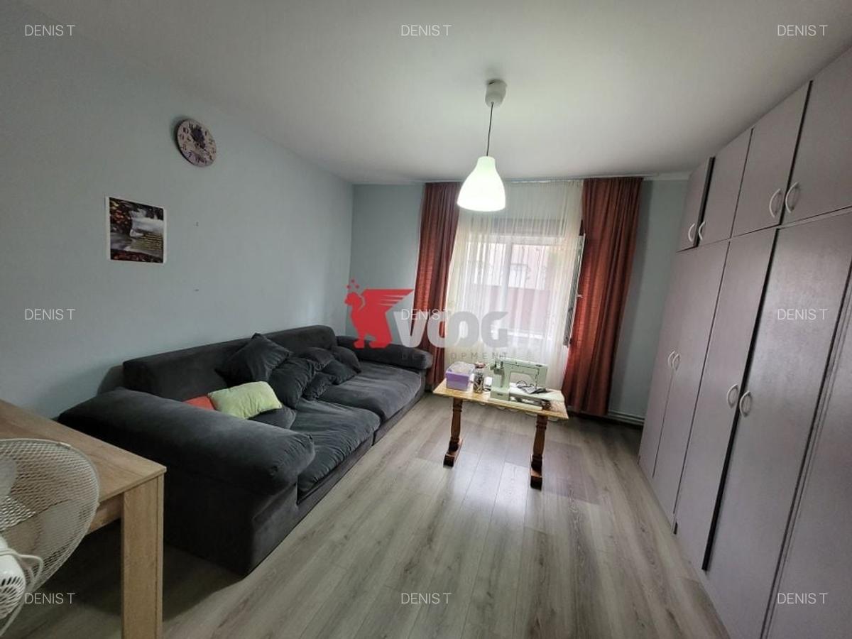 Casa? i?n zona Ronat 874mp teren! - 5