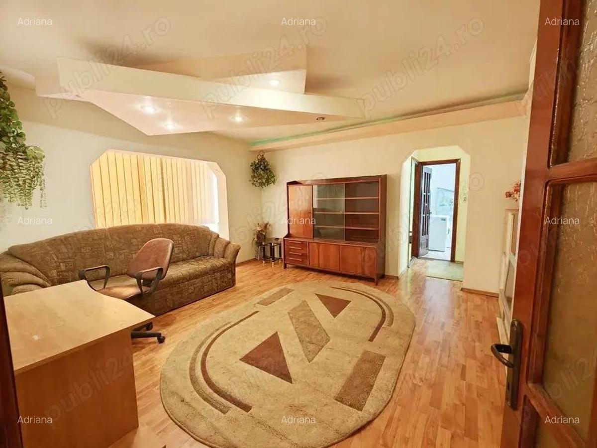 Apartament 2 camere Aradului semidecomandat amenajat - 1