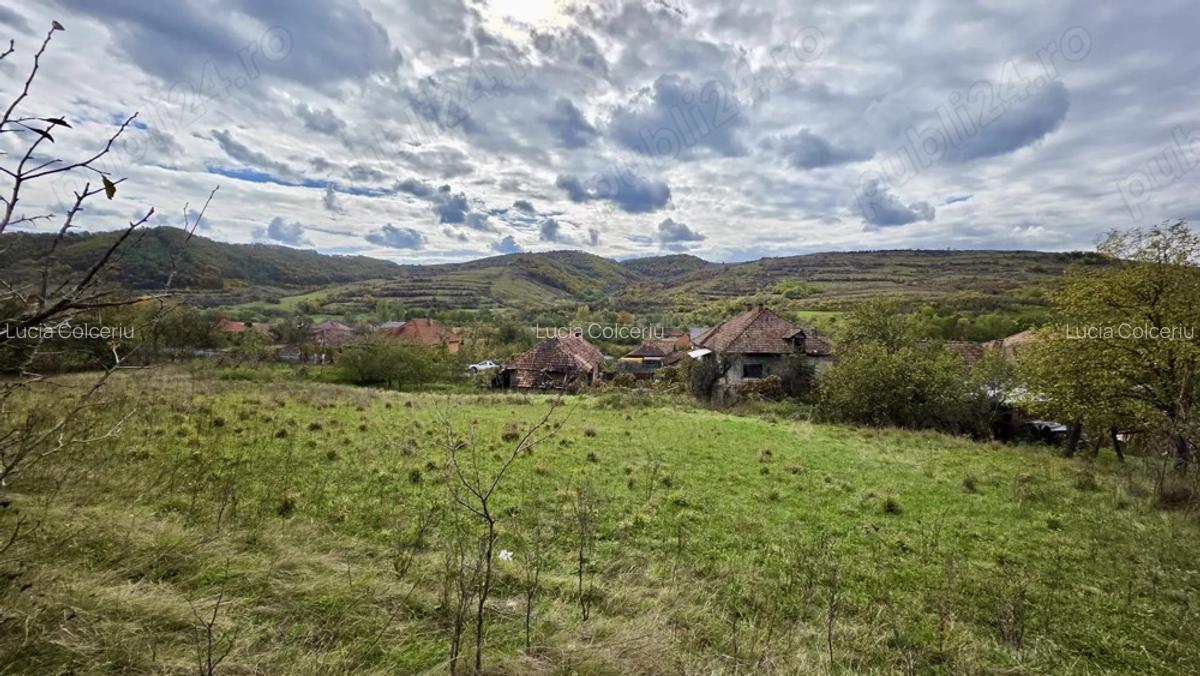 Casa de vanzare in Sanpetru Alma?ului, Hida, jud. Salaj-teren 7500 mp - 5