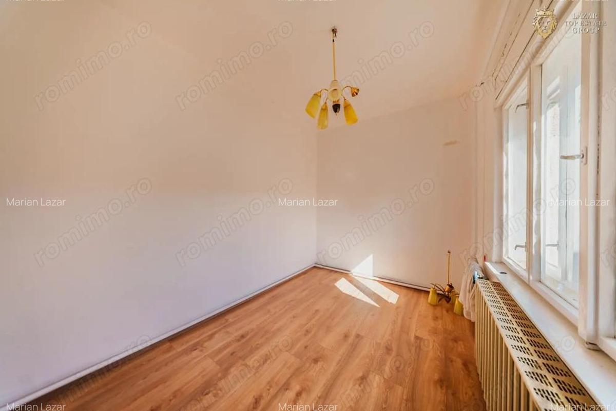 Casa 4 camere de Vanzare - 20