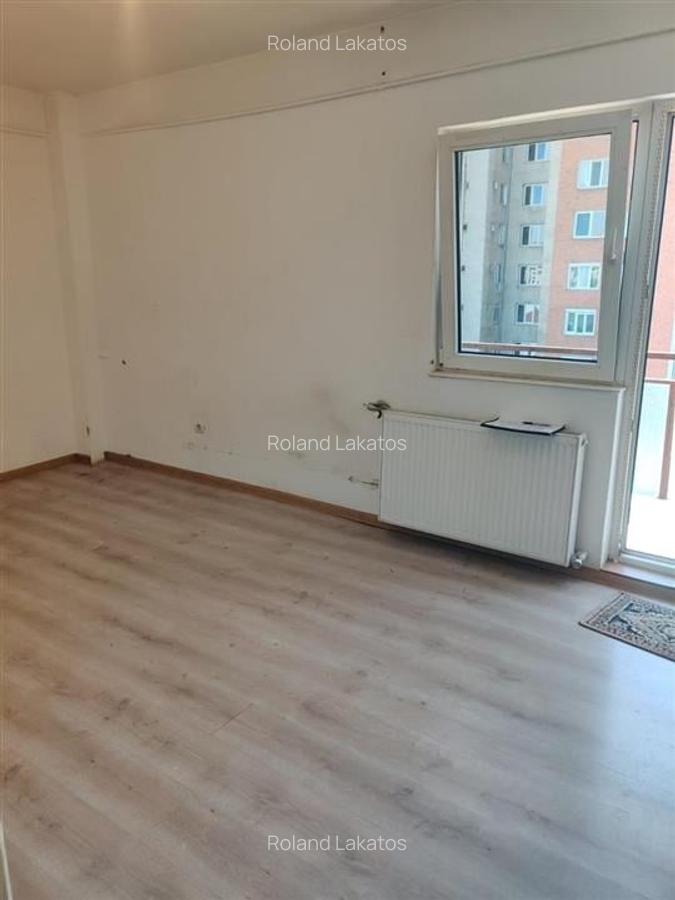 Garsonieră decomandată în Rogerius - 3
