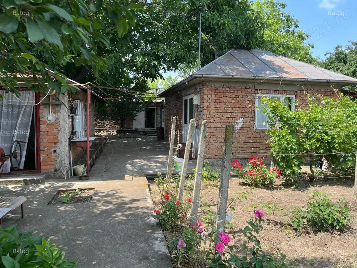 Casa comuna Vanatori, judetul Galati - 6