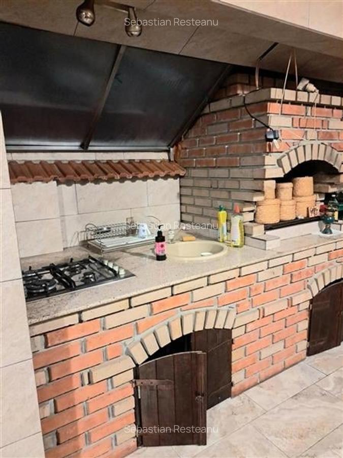 Vila Zona Turistica 7 Camere, Finisaje de Lux, Aproape de Plaja, 428 mp utili - 35