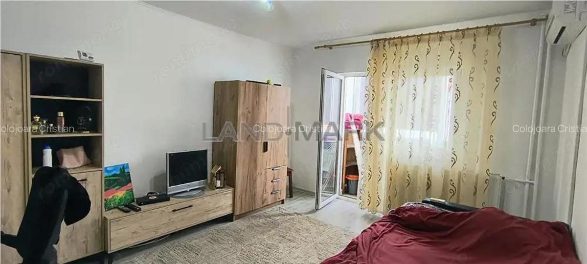 Apartament cu o camer #259;, Complexul Studen #539;esc, mobilat, COMISION 0% - 4