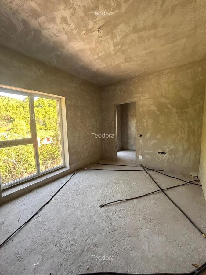 Duplex cu 4 camere, zona Tauti - 5