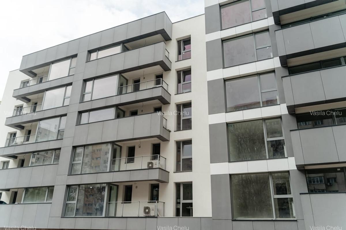 Apartament cu 4 camere decomandat în Tei - 7