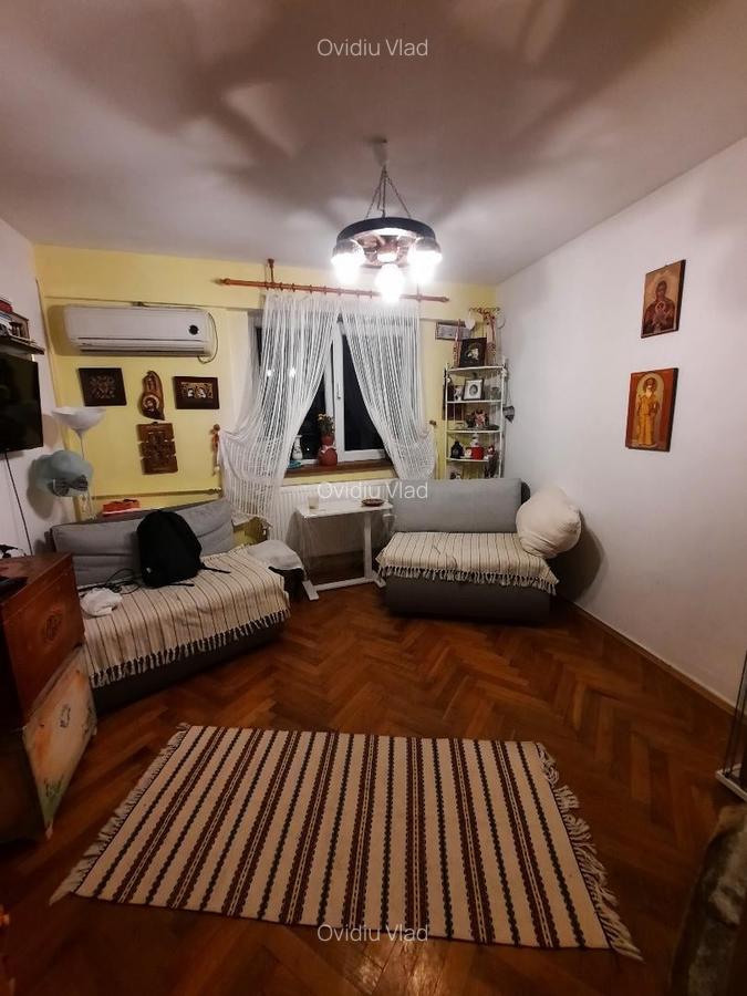 Apartament cu 2 camere semidecomandat, mobilat în Grivița - 8