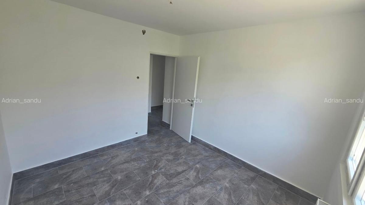 Apartament cu 4 camere decomandat în Militari - 12