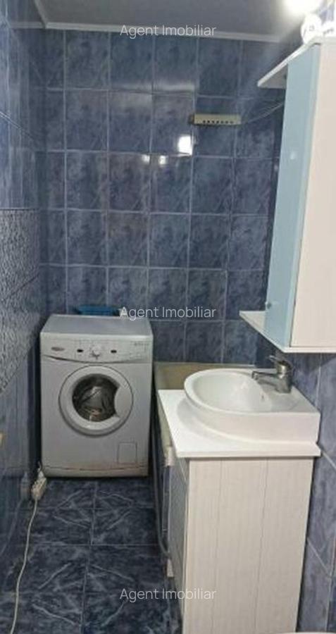 Vitan mall etaj 4 decomandat clasica - 5