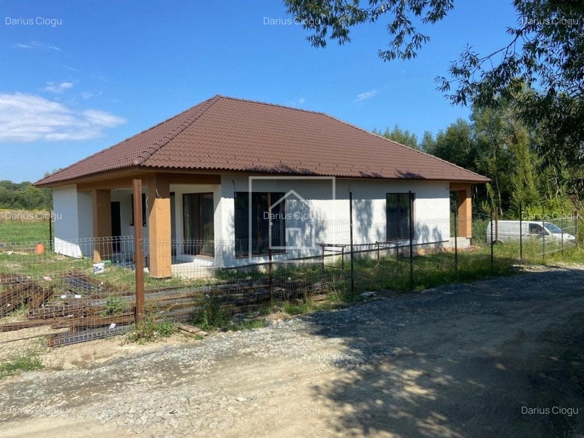 Casa noua pe un nivel in Tocile - la 10 km de Sibiu, 165.000 EUR - 2