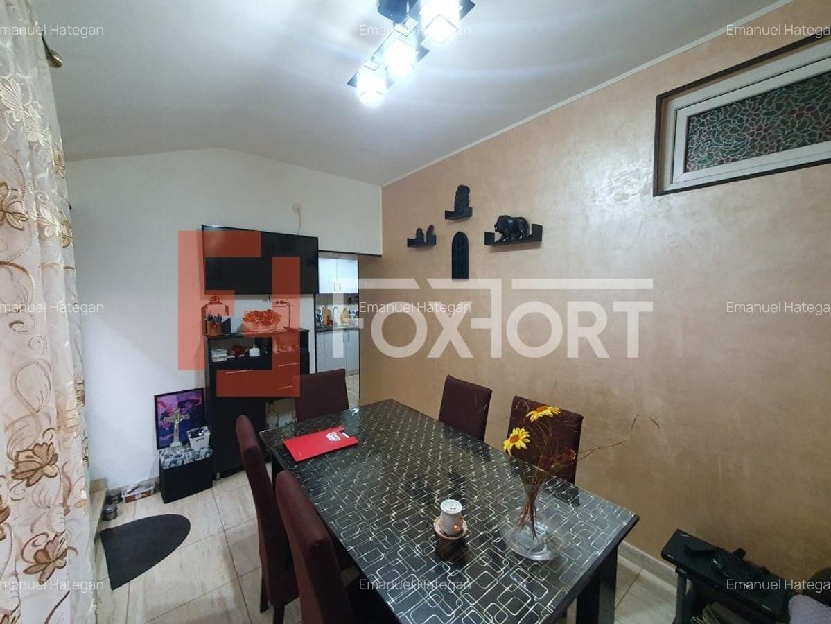 Apartament cu 2 camere decomandat, mobilat în Sinaia - 13