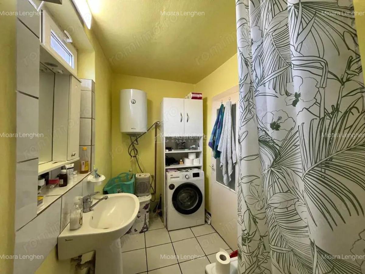 Belint, Casa, 4 Cam., 2.935 Mp. Teren - 19