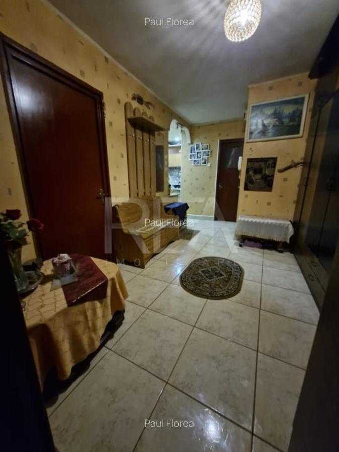 Apartament cu 4 camere - zona Auchan Vitan - 36