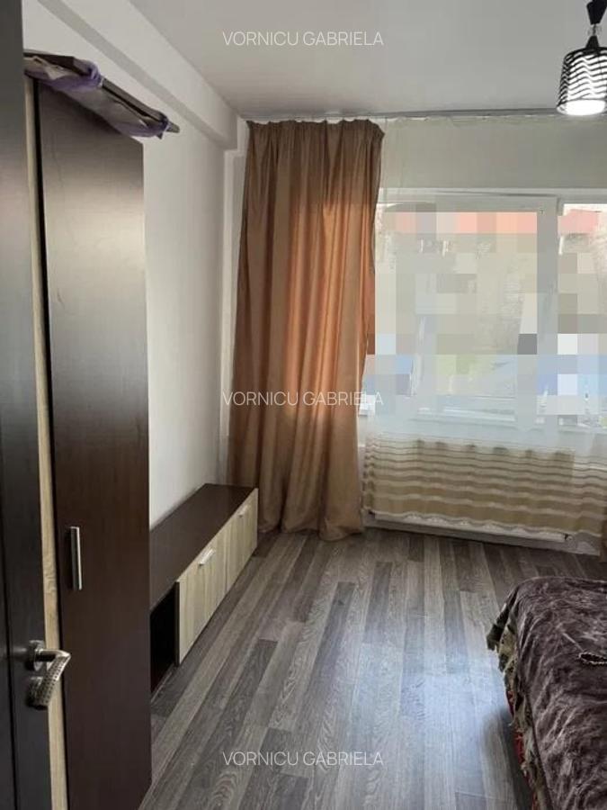 Garsonieră decomandată, mobilată în Metalurgie - 3