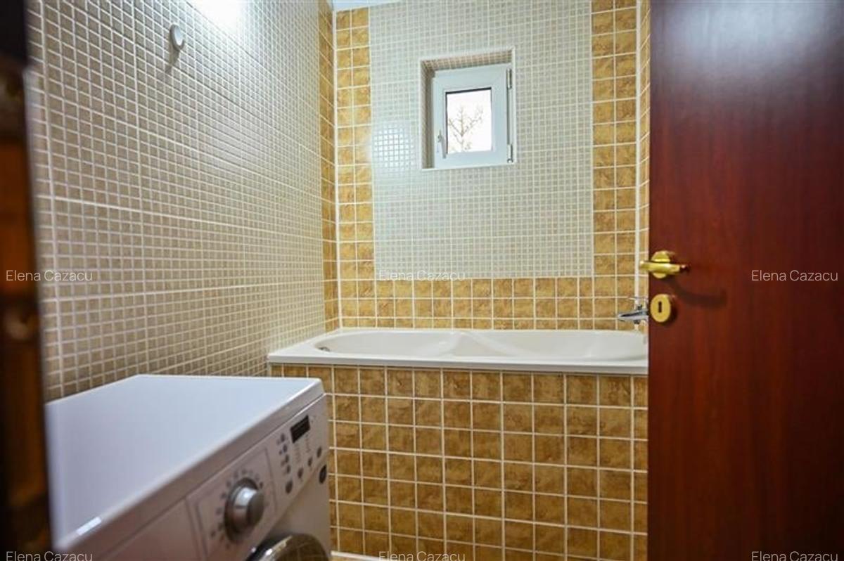 Apartament cu 3 camere decomandat, mobilat în Poiana Brașov - 9