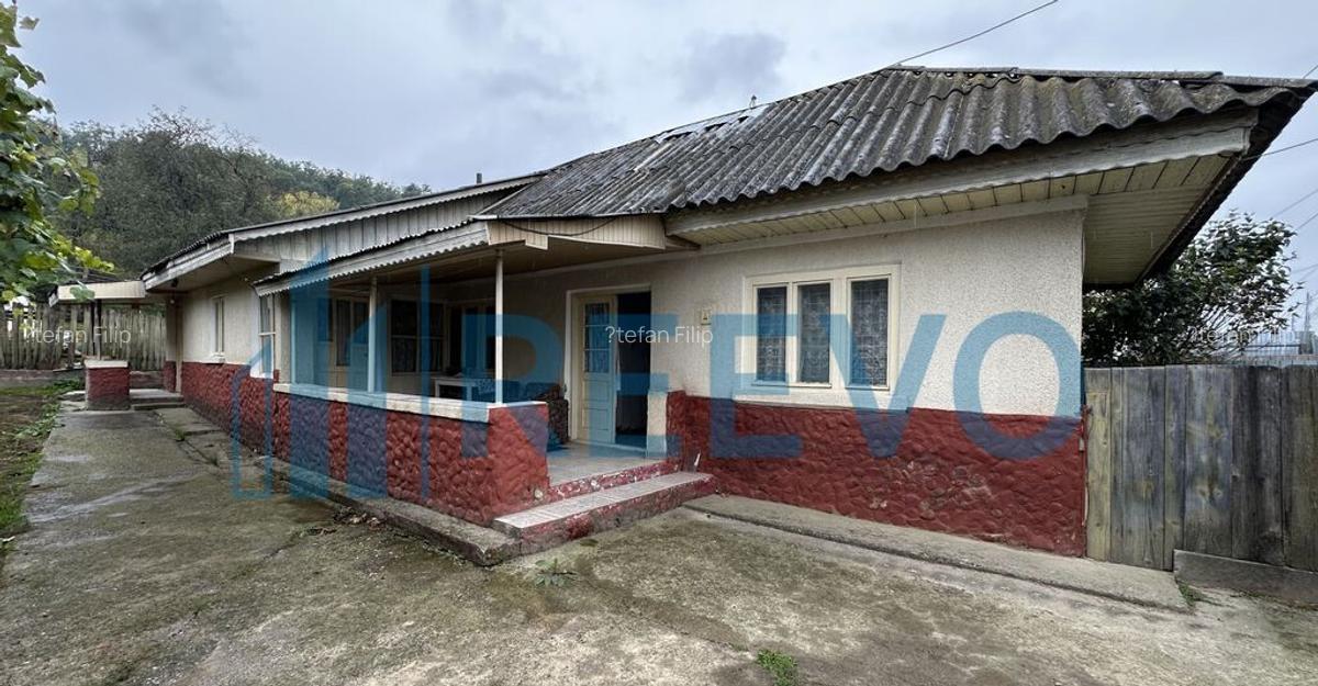 Casa ?i teren de vanzare, sat Buda, Blage?ti, Bacau - 1