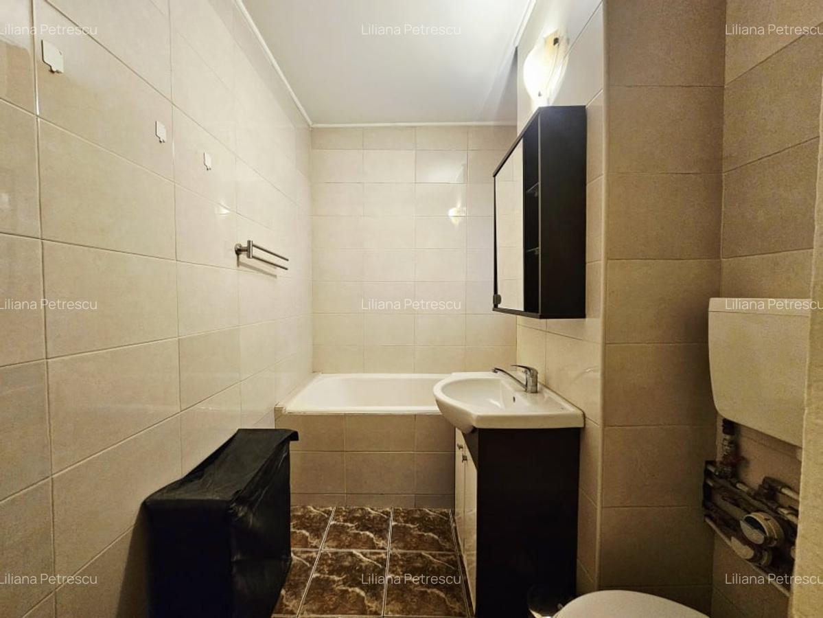 P-ta Gorjului / Apartament 3 camere de vanzare - 10