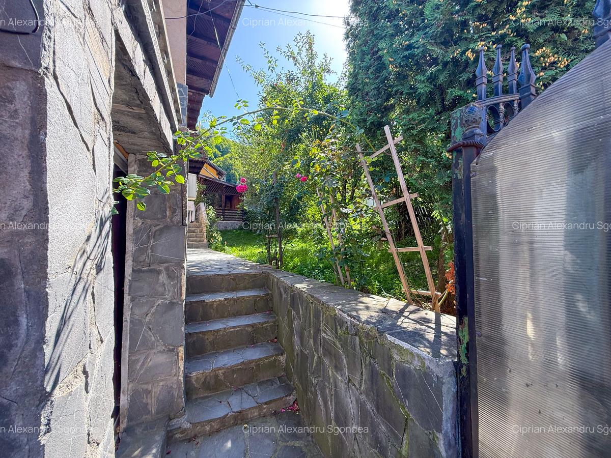 Casa De Vanzare Bran Simon 3 Km Moeciu - 2