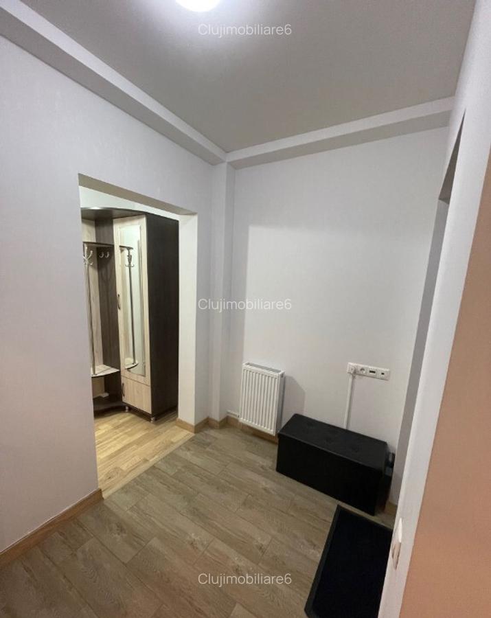 Apartament o camera zona strazii Parang - 7