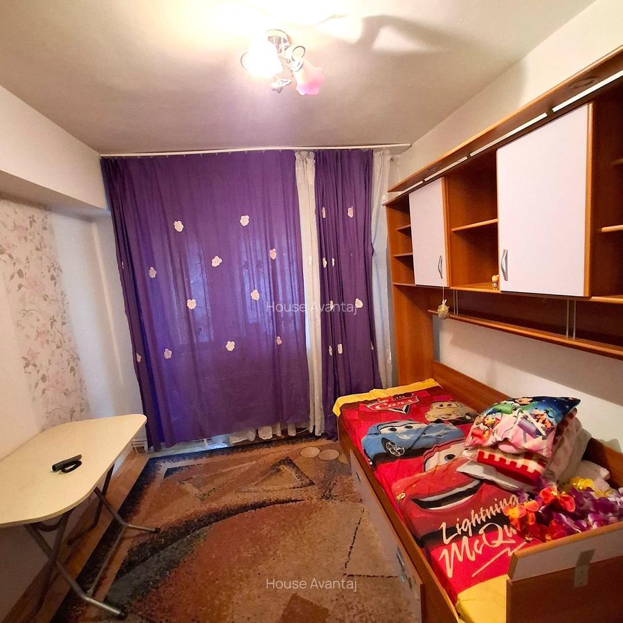 Apartament 4 camere, 123 mp   Ultracentral, zona Teatru Tribunalul Nou, Focșani - 4