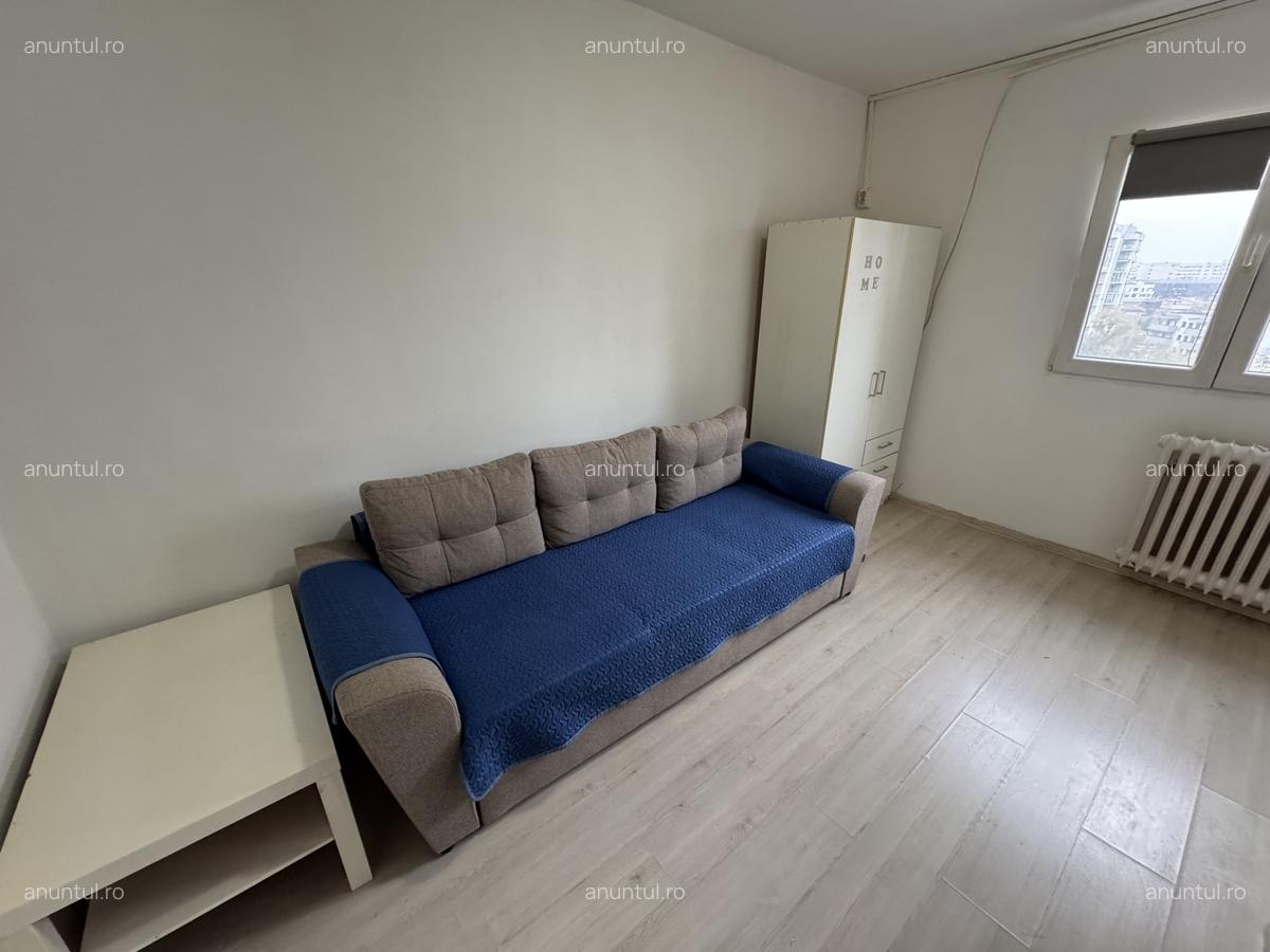 Titan, Postavarului - 1