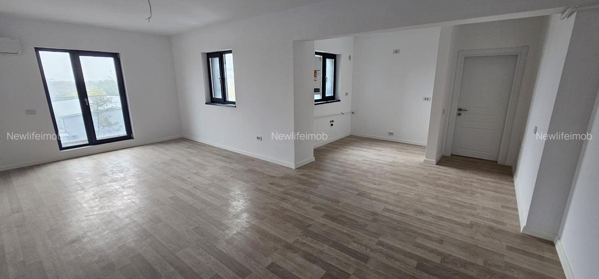 Bloc nou , Apartament de 2 camere , 2 balcoane - 4