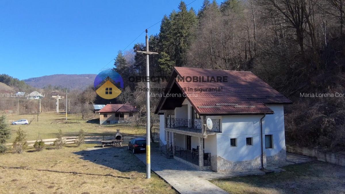Casă individuală cu 4 camere în Pângărăcior - 3