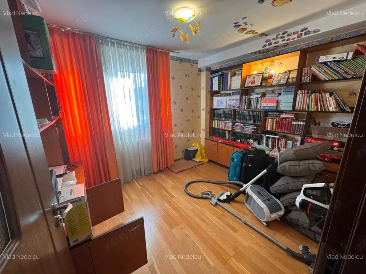 Casa 9 camere Glina 350 mp utili 1000 mp teren - 17