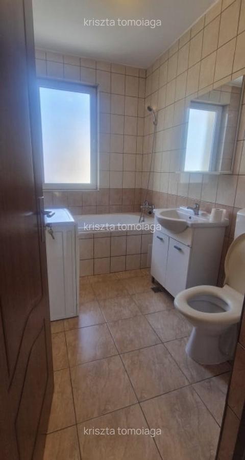 Apartament 50 mp, parcare ,doua balcoane , strada Porii - 4 Apartament 50 mp, parcare ,doua balcoane , strada Porii - 4