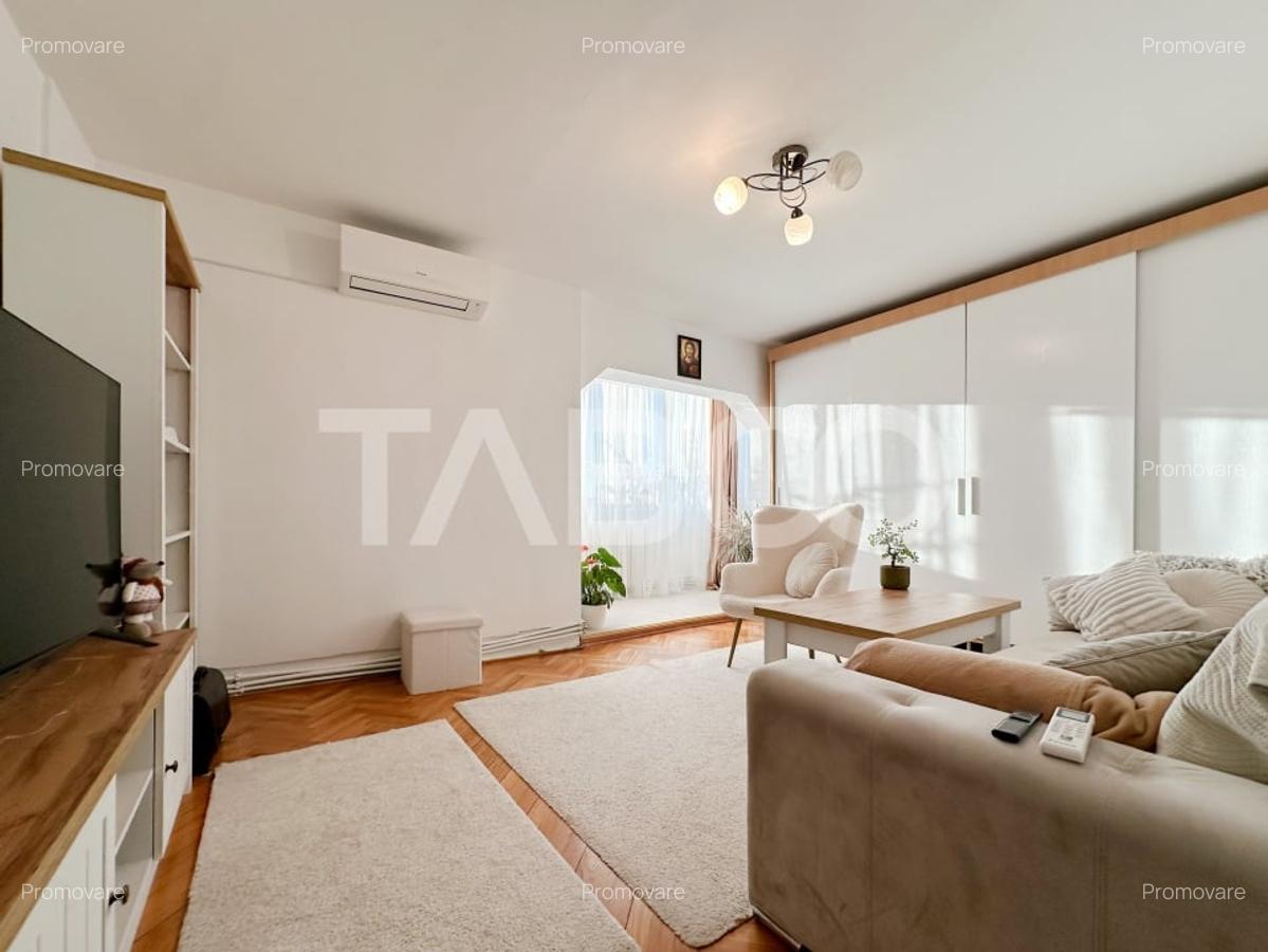 De vanzare apartament cu 3 camere decomandate pe Nicolae Titulescu - 1 De vanzare apartament cu 3 camere decomandate pe Nicolae Titulescu - 1
