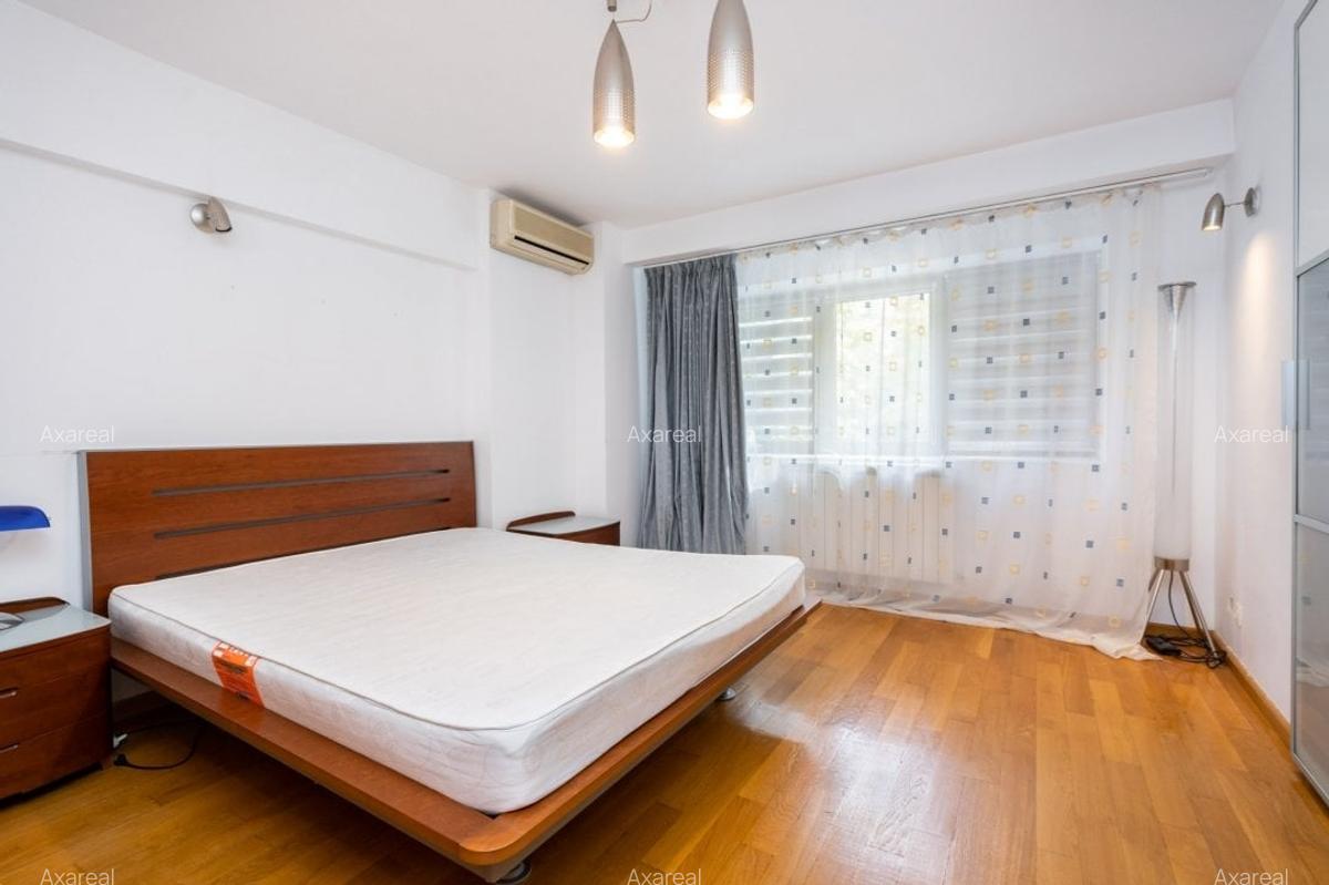 I De vanzare I 3 camere I Decebal stradal I et. 1, ideal investitie I - 1