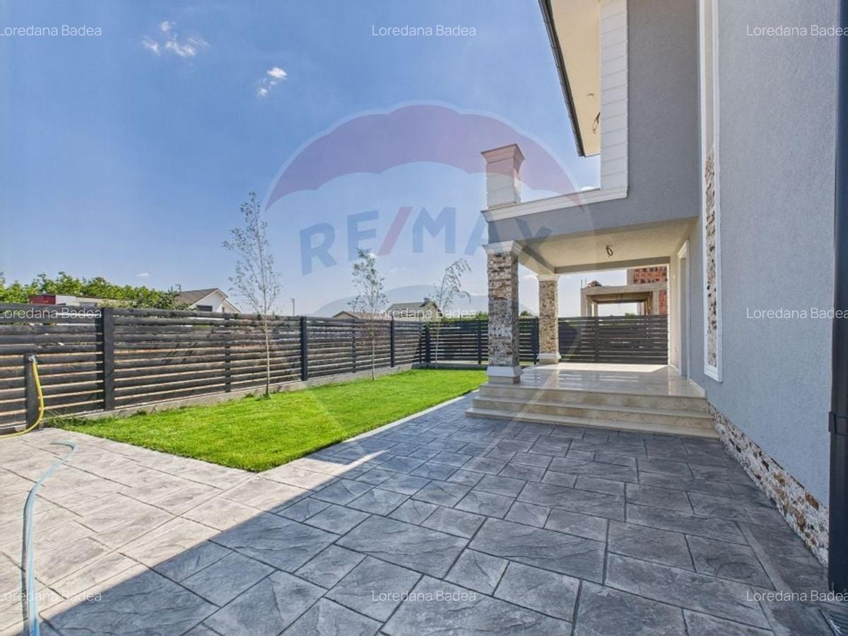 Vila cu 4 camere de vanzare- Darza -Crevedia - 17