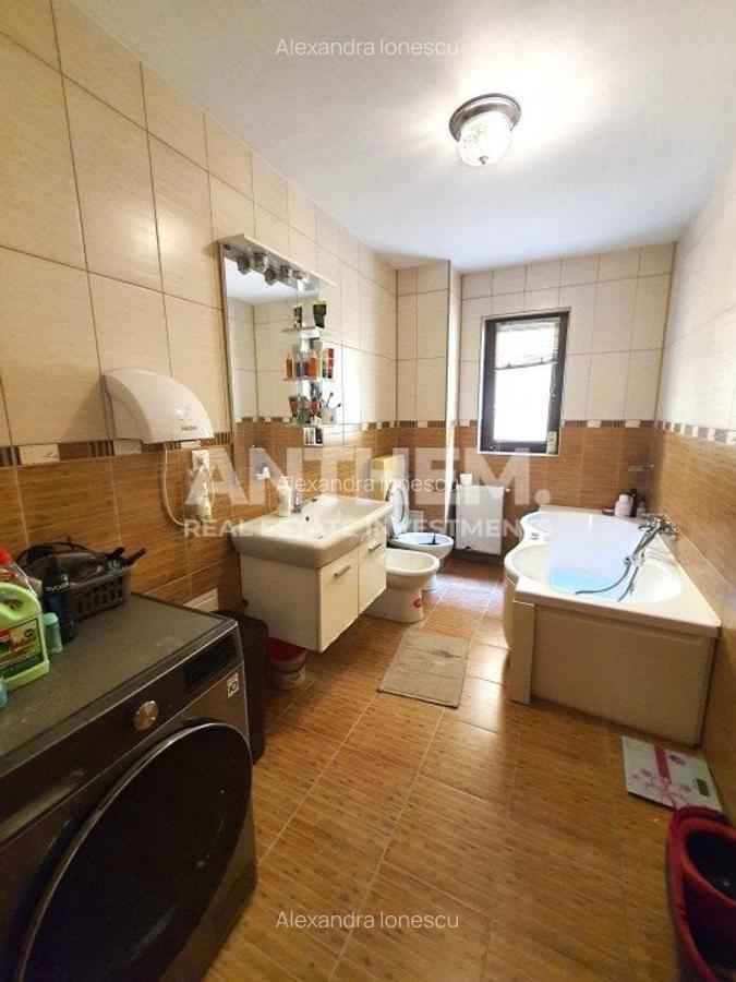 Casa spatiu comercial de inchiriat etajul 1+M zona Vitan - 7