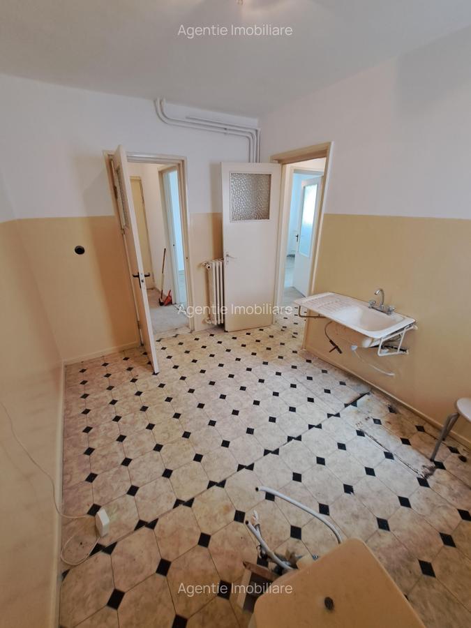 2 camere, pentru LOCUIT sau INVESTITIE, piata, parc, metrou Drumul Taberei, alee - 6