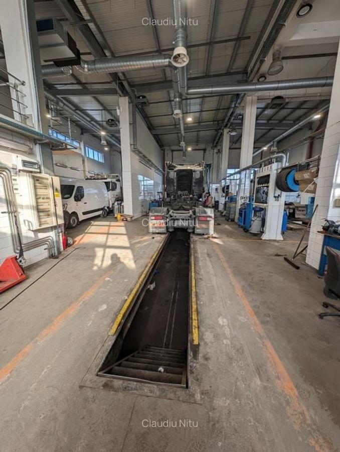 Hala cu teren generos langa acces A1 - 14