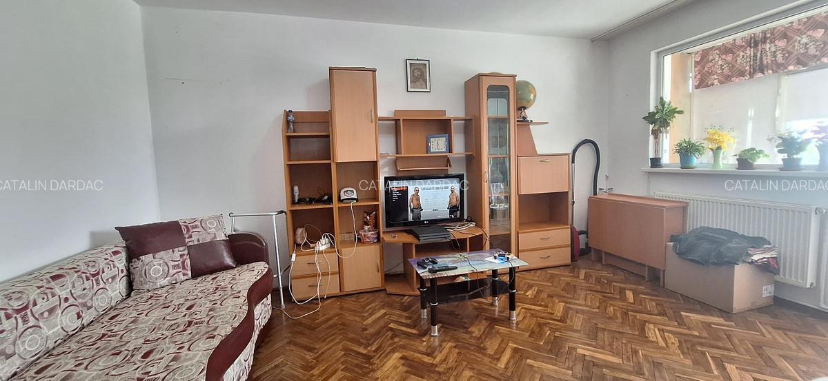 OCAZIE ! TOMIS NORD 3 CAMERE DECOMANDATE IMBUNATATIT GAZE MOBILAT 109.900 E - 2