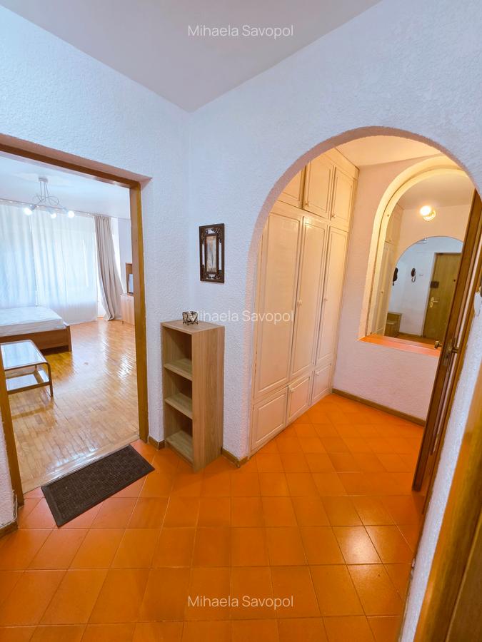 Garsoniera inchiriere Stirbei Voda bloc 1993 etajul 3/7 - 25