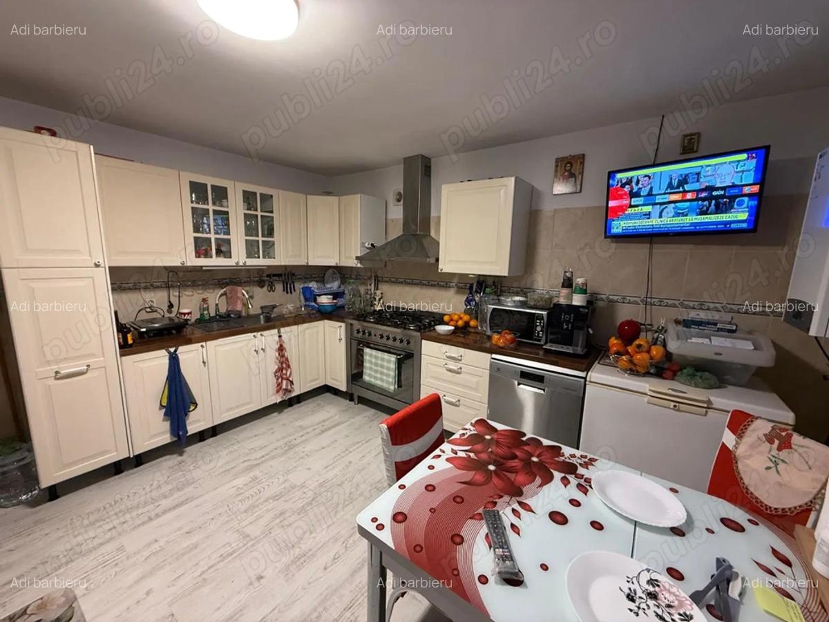 VILA P+1,An 2008-3 Dormitoare-living,complet utilata-Panouri Fotovoltaice,Teren 517 mp - 3