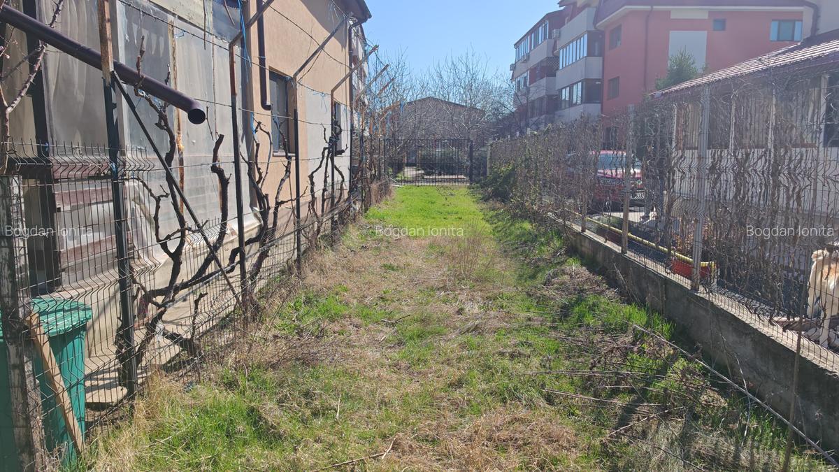 Teren Construcții intravilan de 532 mp, în Central - 12