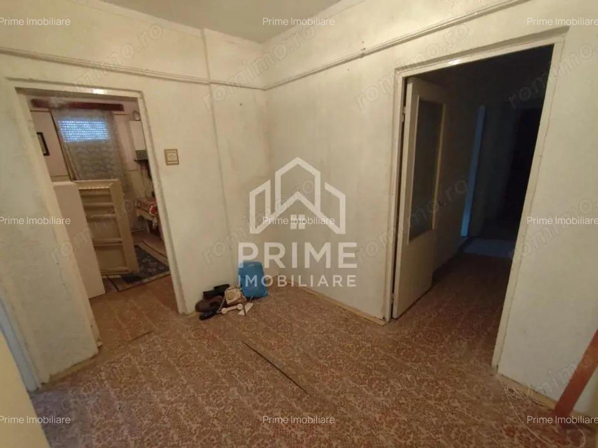 Apartament 3 camere, 69 mp, zona Cugir - 6 Apartament 3 camere, 69 mp, zona Cugir - 6