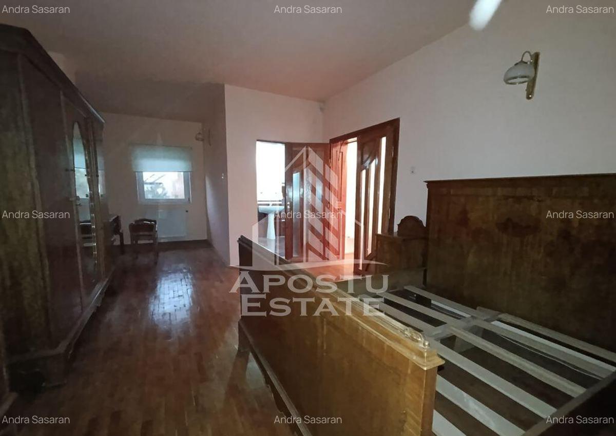 Vila spa?ioasa cu piscina ?i teren generos (2500 mp)... - 15