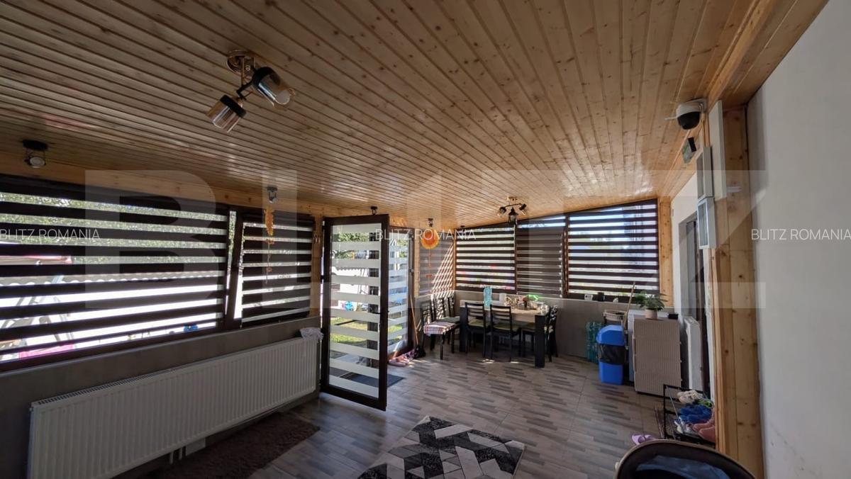 Casa tip duplex, 176 mp utili + teren 204 mp, front stradal 16 m - 16