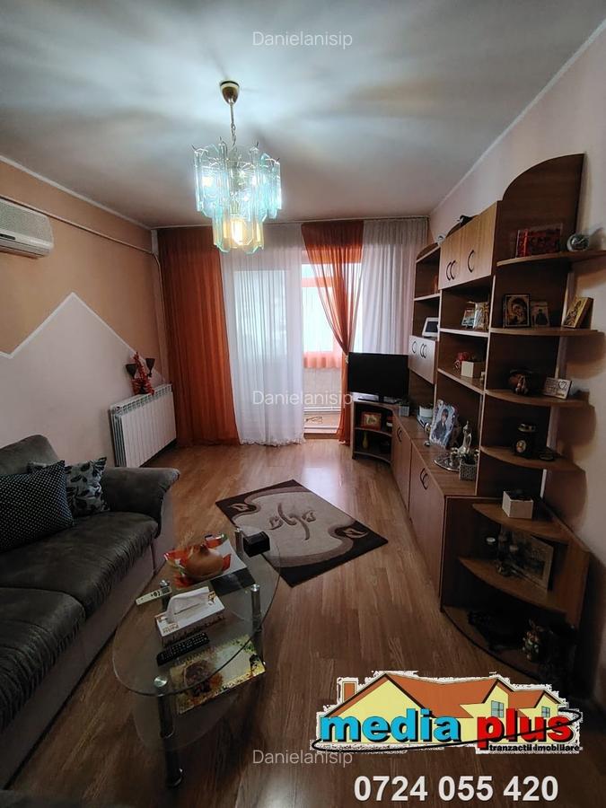 Apartament 2 camere decomandat – Micro 20, mobilat și utilat - 2
