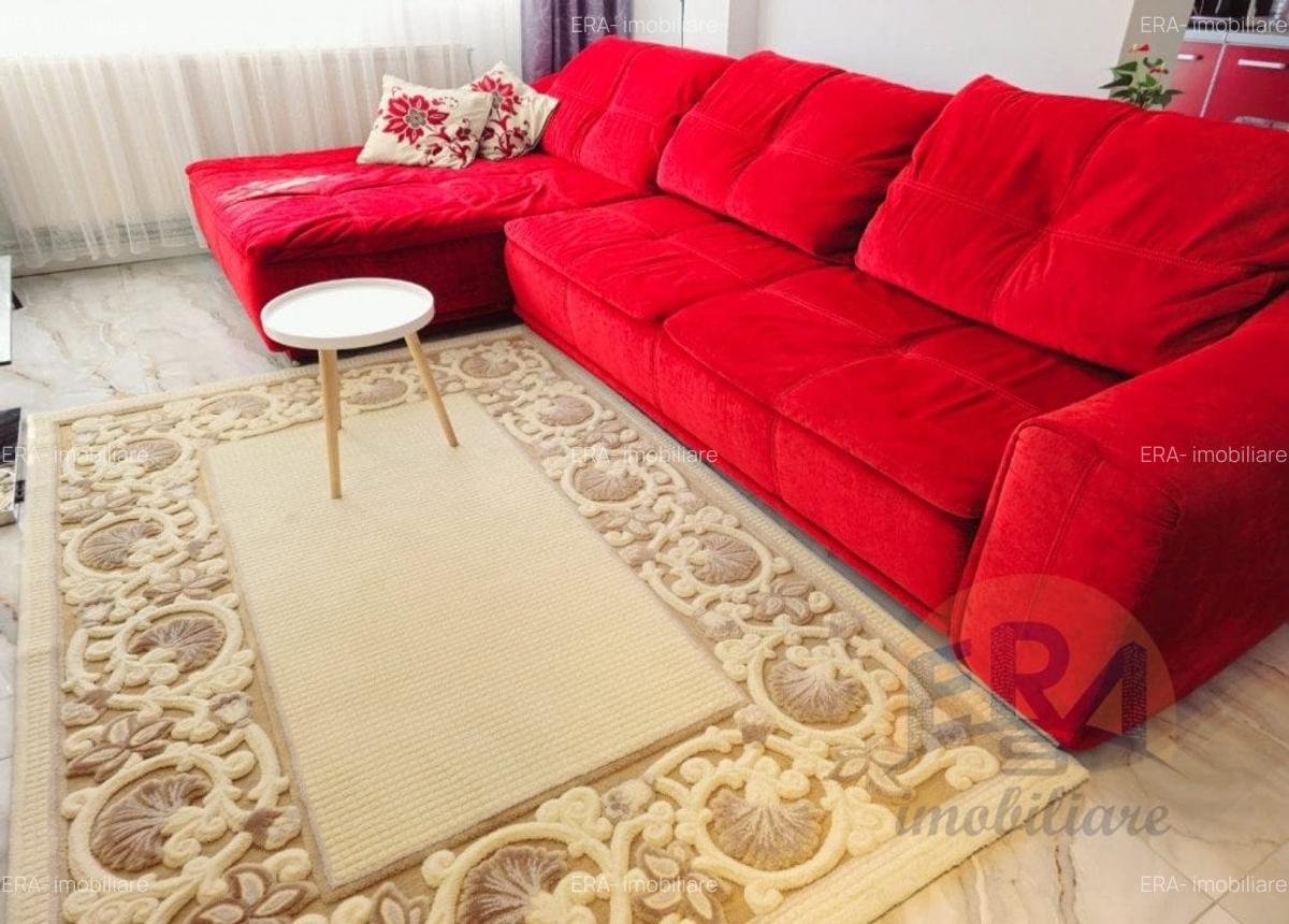Apartament cu 3 camere semidecomandat, mobilat în Rogerius - 12