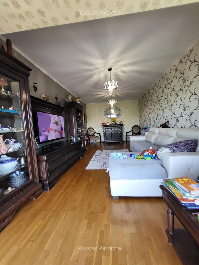 Apartament cu 3 camere Nicolina - 5